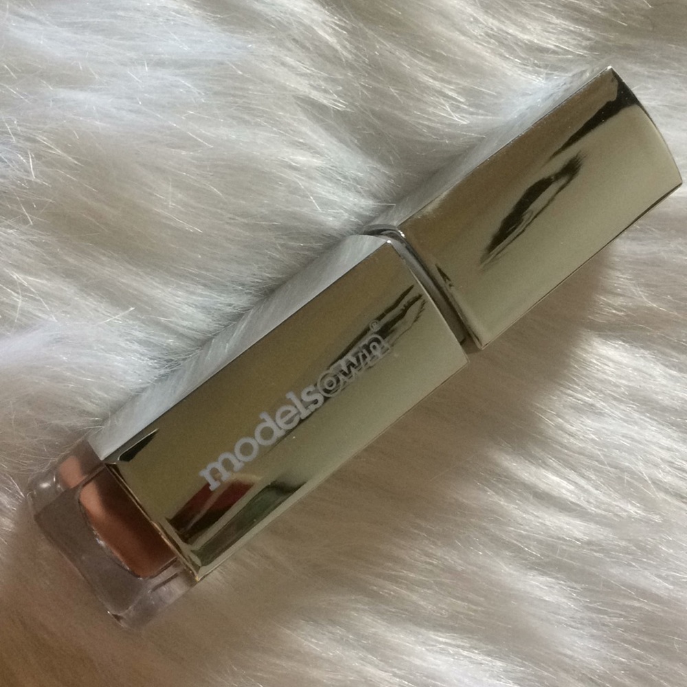 Models Own Liquid Lipstick